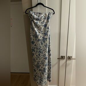 Floral strapless silky midi